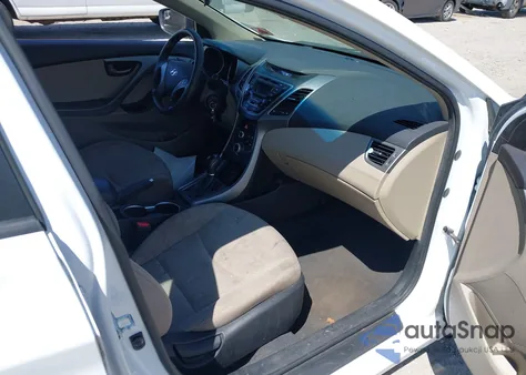 2015 Hyundai Elantra Se z USA, uszkodzony, nr VIN 5NPDH4AEXFH564701